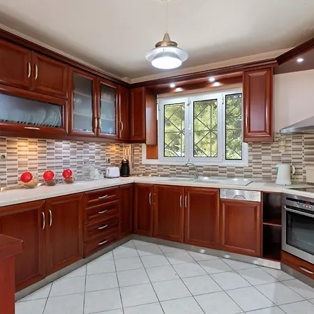 Stilvi Ii - α Full Of Positive Energy House Вилла